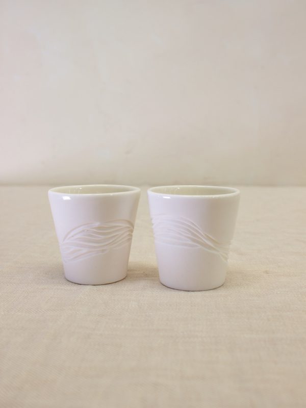 Textured Cup Espresso Flowing Fur - Image 4