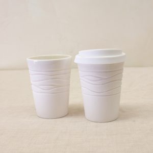 Textured Cup 8oz Crossed Wires